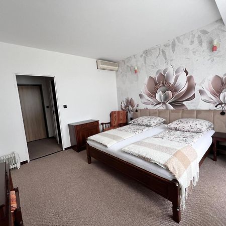 Motel Na Zbojeckiej Skawa Eksteriør bilde