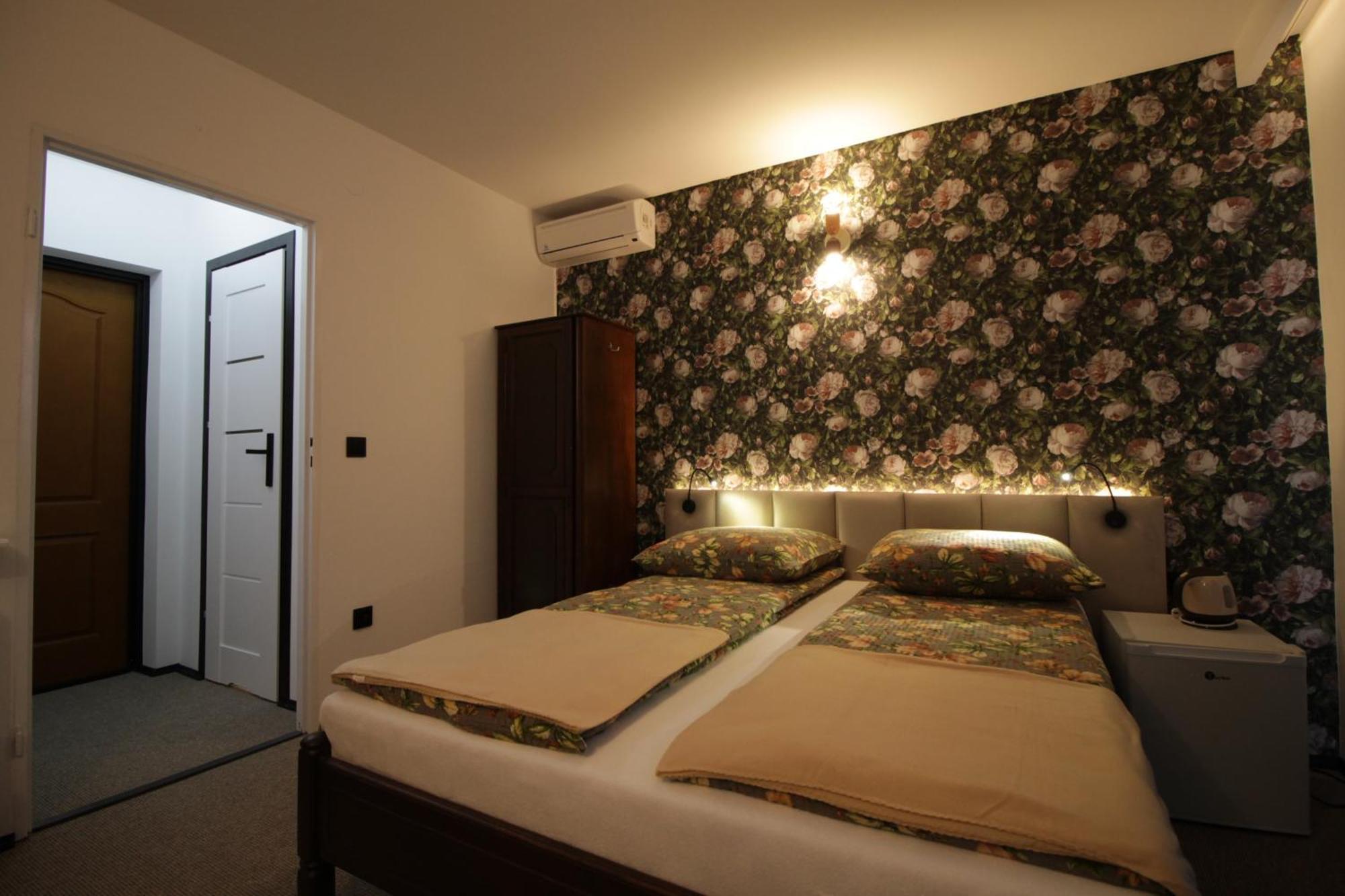 Motel Na Zbojeckiej Skawa Eksteriør bilde